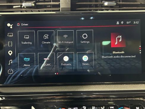 Used 2025 GMC Sierra 2500 AT4 w/ AT4 Premium Plus Package image 19