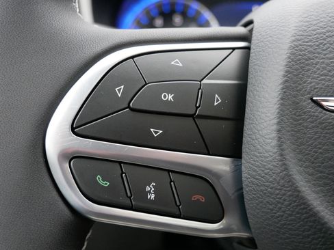 New 2026 Chrysler Pacifica Select image 20