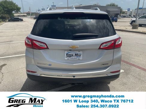 Used 2018 Chevrolet Equinox Premier FWD image 4