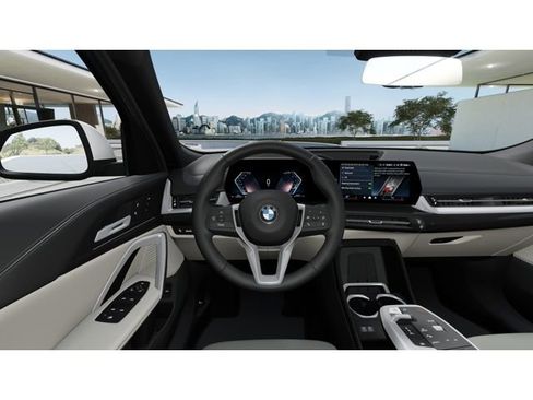 New 2026 BMW X2 xDrive28i w/ Technology Package image 13