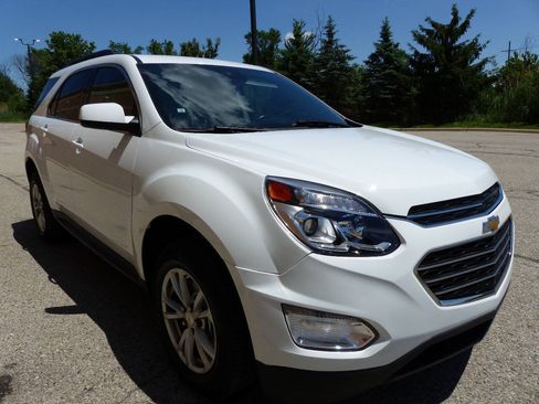 Used 2017 Chevrolet Equinox LT w/ Convenience Package FWD image 13