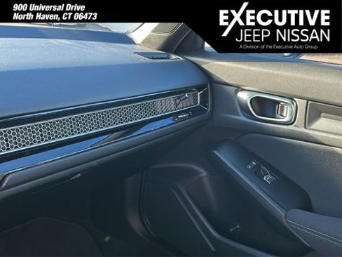 Used 2025 Honda Civic Sport image 19