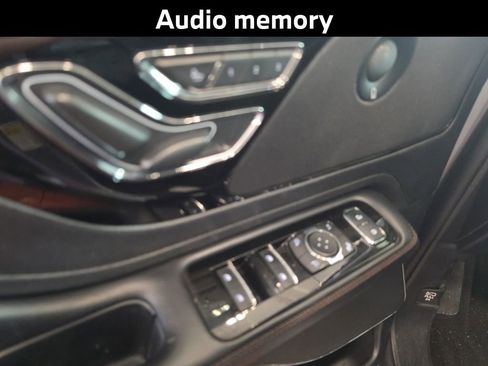 Used 2020 Lincoln Aviator Reserve w/ Equipment Group 201A AWD/4WD image 9