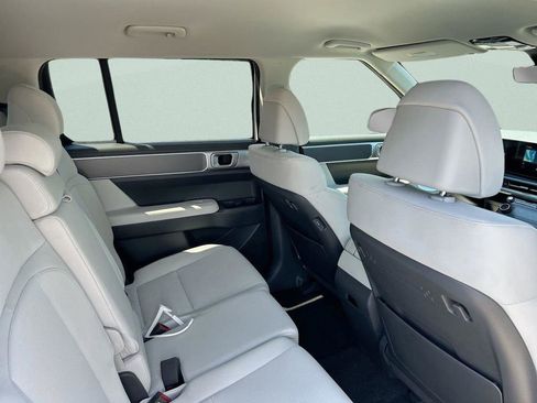 New 2026 Hyundai Santa Fe SE FWD image 22