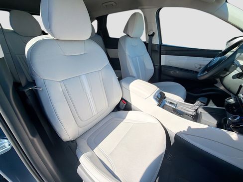 New 2026 Hyundai Tucson SEL image 16