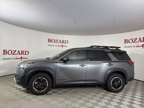 Used 2025 Nissan Pathfinder Rock Creek AWD/4WD image 5