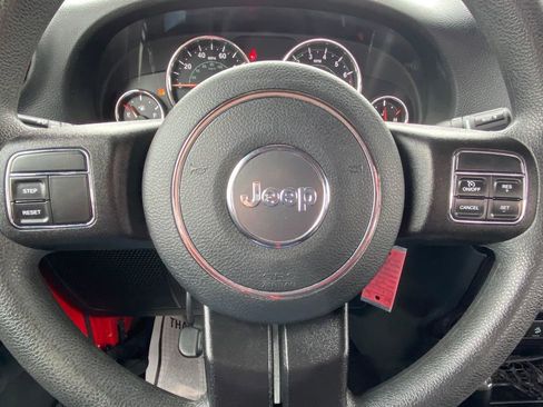 Used 2018 Jeep Wrangler Sport image 20