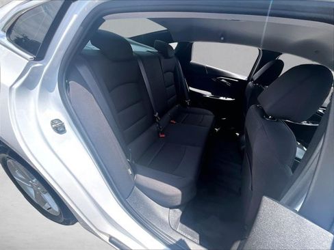Used 2022 Chevrolet Malibu LS FWD image 29