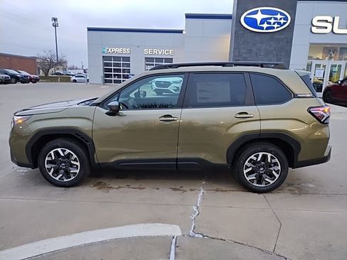 New 2026 Subaru Forester Touring AWD/4WD image 11