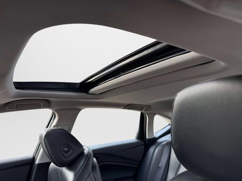 Certified 2025 Acura TLX w/ Technology Package FWD image 30