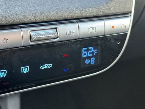 Used 2024 Hyundai Ioniq 5 SE image 30