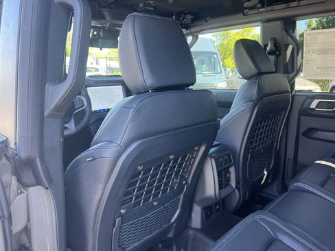New 2026 Ford Bronco Badlands AWD/4WD image 16