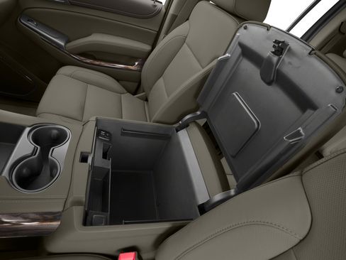 Used 2017 GMC Yukon XL SLT w/ Open Road Package image 52