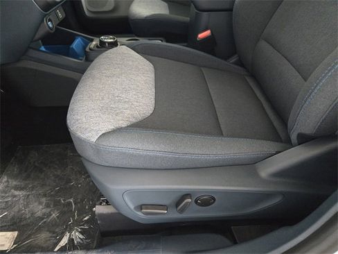 New 2025 Ford Maverick XLT w/ XLT Luxury Package image 18