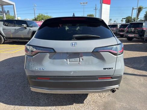 Used 2024 Honda HR-V Sport image 4