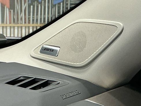 Used 2024 Nissan Pathfinder Platinum w/ Cargo Package image 6