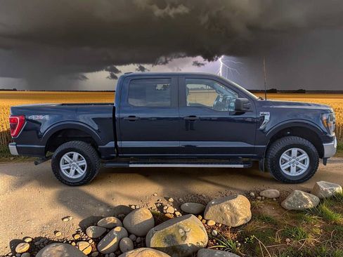 Certified 2023 Ford F150 XLT AWD/4WD image 7