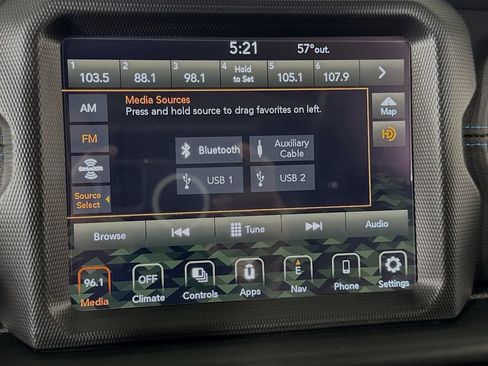 Used 2023 Jeep Wrangler Unlimited Rubicon 4xe AWD/4WD image 36