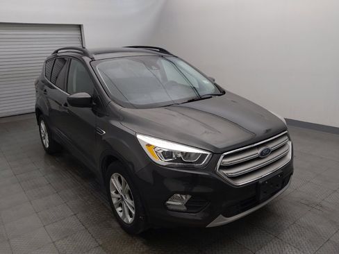 Used 2019 Ford Escape SEL image 13