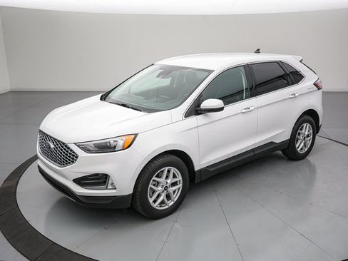 Certified 2023 Ford Edge SEL w/ Convenience Package AWD/4WD image 8