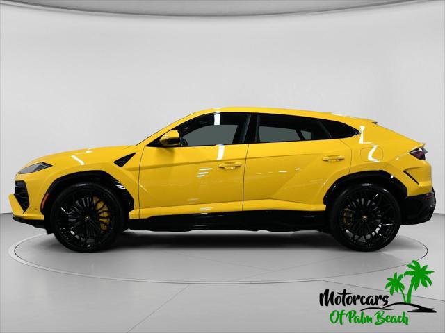 Used 2025 Lamborghini Urus SE AWD/4WD image 35