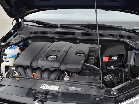 Used 2012 Volkswagen Jetta SE image 24