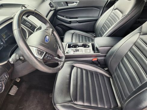 Used 2020 Ford Edge SEL w/ Convenience Package FWD image 12