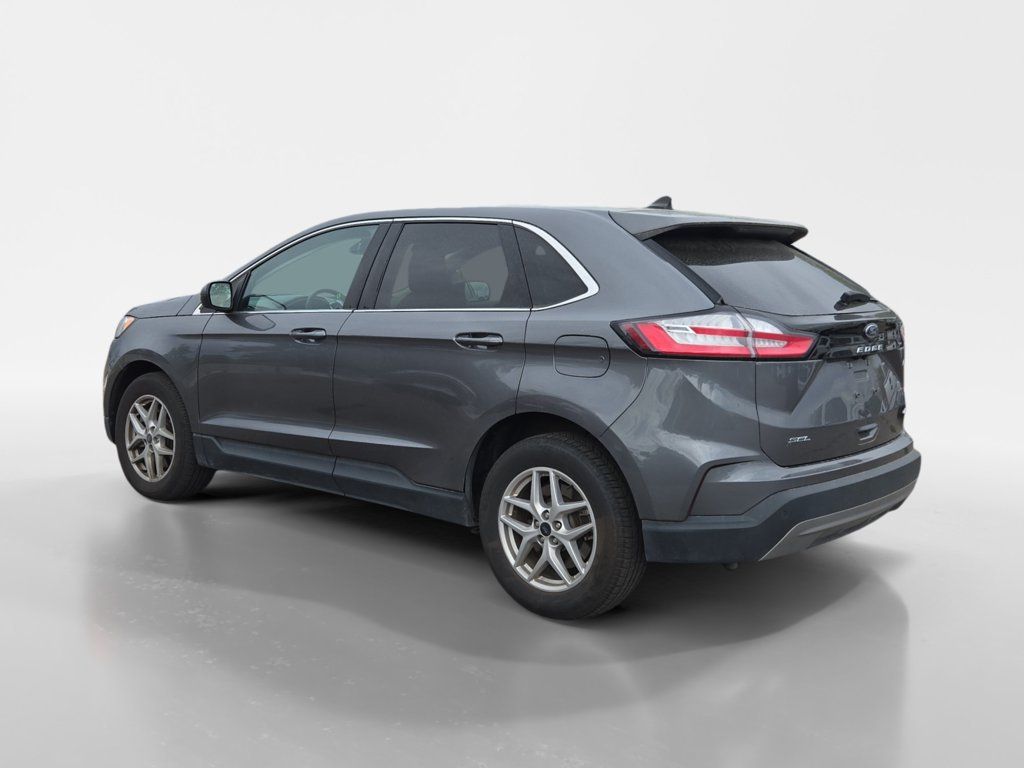 Used 2024 Ford Edge SEL AWD/4WD image 3