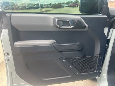 Used 2023 Ford Bronco 4-Door w/ Sasquatch Package image 16