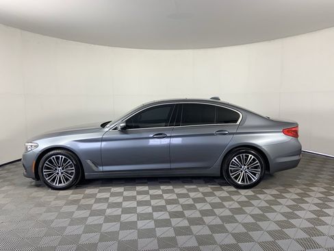 Used 2020 BMW 530i w/ Convenience Package image 6