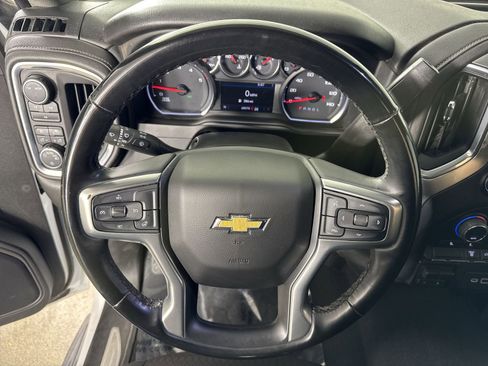 Used 2023 Chevrolet Silverado 2500 LT w/ Convenience Package image 12