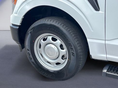 Used 2022 Ford F150 XL w/ Equipment Group 101A High AWD/4WD image 10