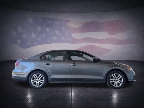 Used 2018 Volkswagen Jetta S FWD image 6