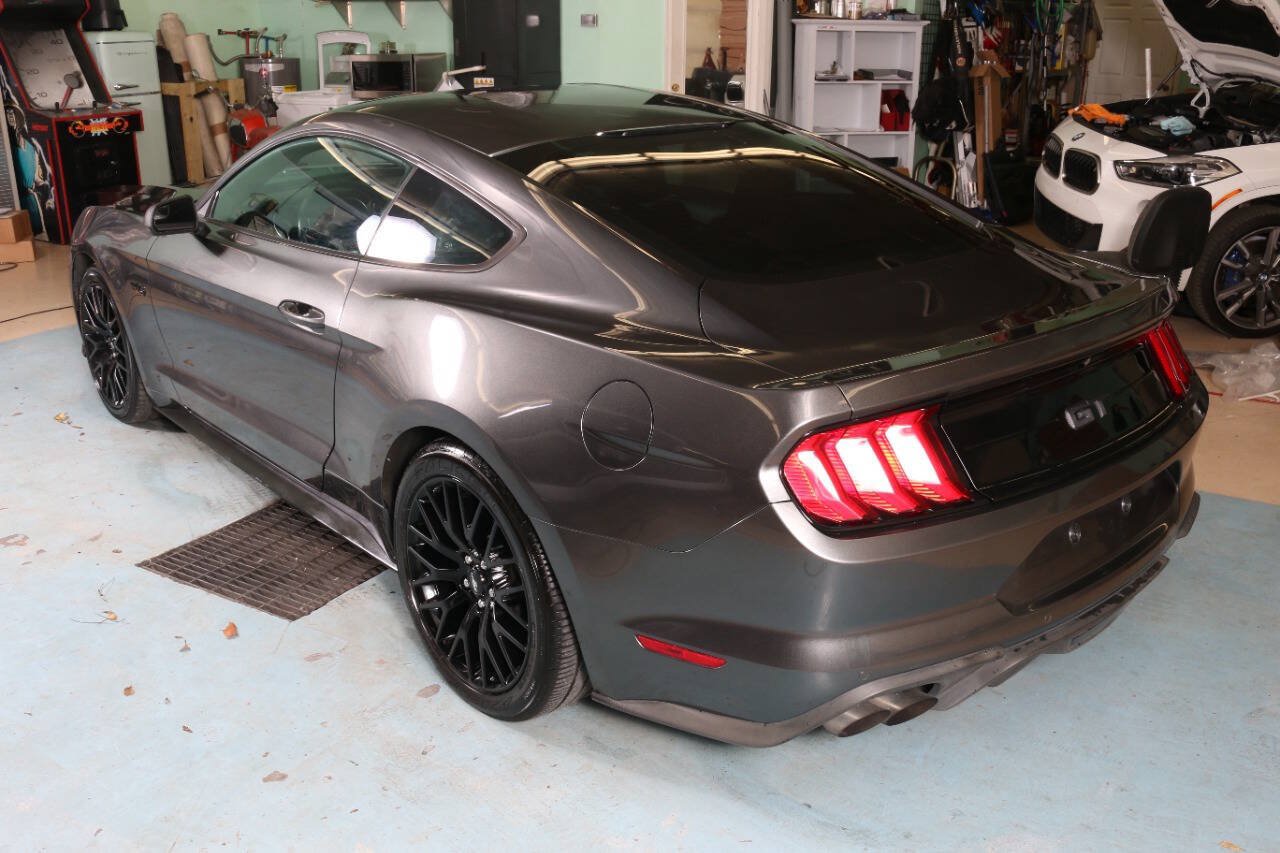 Used 2018 Ford Mustang GT w/ GT Performance Package RWD image 17