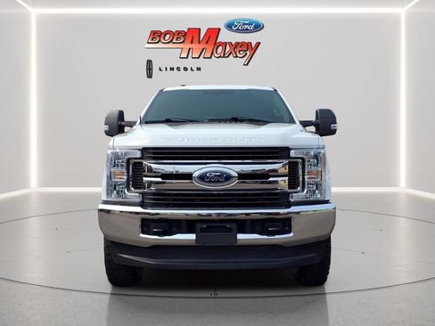 Used 2019 Ford F250 XLT AWD/4WD image 2