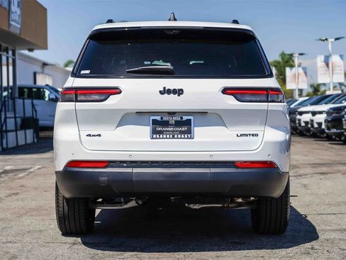 New 2025 Jeep Grand Cherokee L Limited w/ Luxury Tech Group II image 7