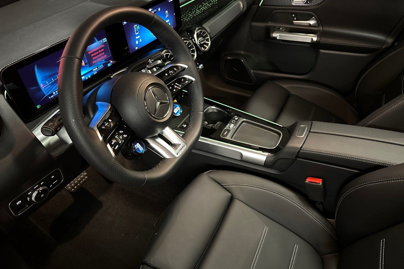 New 2026 Mercedes-Benz GLB 35 AMG 4MATIC image 9