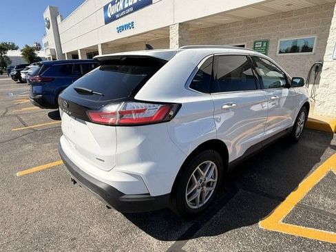 Used 2021 Ford Edge SEL w/ Convenience Package AWD/4WD image 5