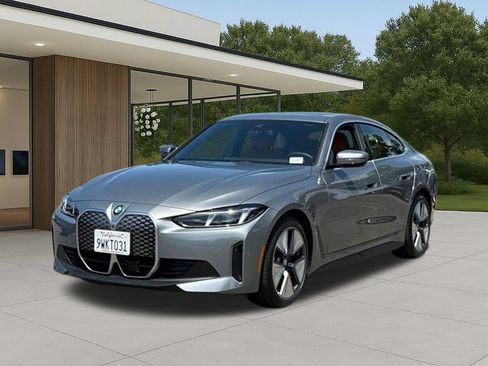 Used 2026 BMW i4 eDrive40 w/ Premium Package RWD image 2