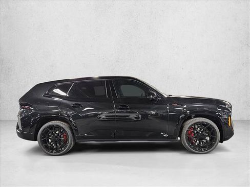 New 2026 BMW XM Label Red image 4