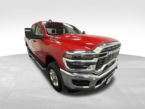 Used 2026 RAM 2500 Big Horn AWD/4WD image 5