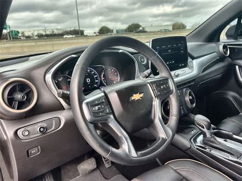 Used 2023 Chevrolet Blazer Premier w/ Enhanced Convenience Package image 15