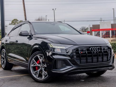 Used 2023 Audi SQ8 Prestige image 3