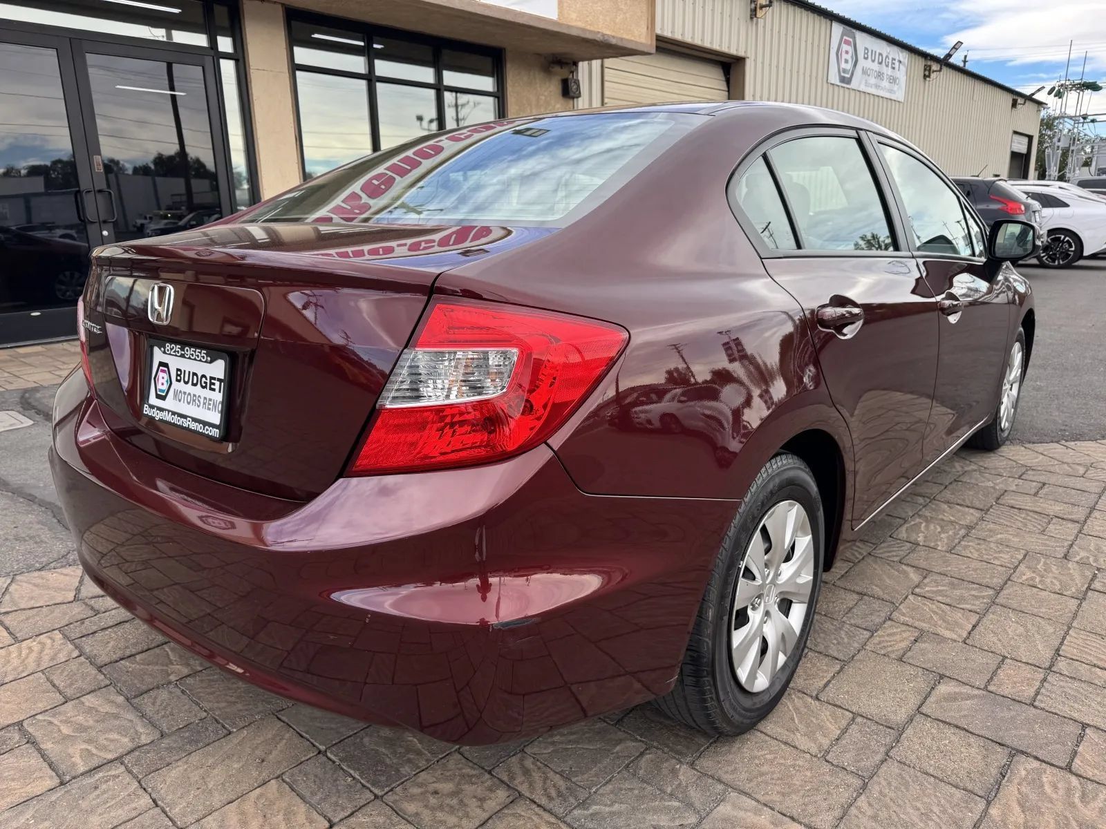 Used 2012 Honda Civic LX image 2