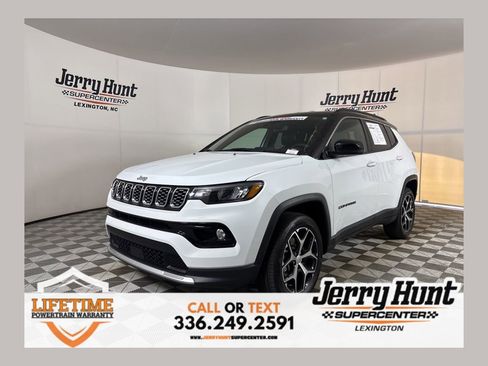 Used 2024 Jeep Compass Limited AWD/4WD image 1