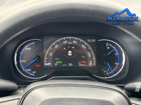 Used 2023 Toyota RAV4 XLE image 6