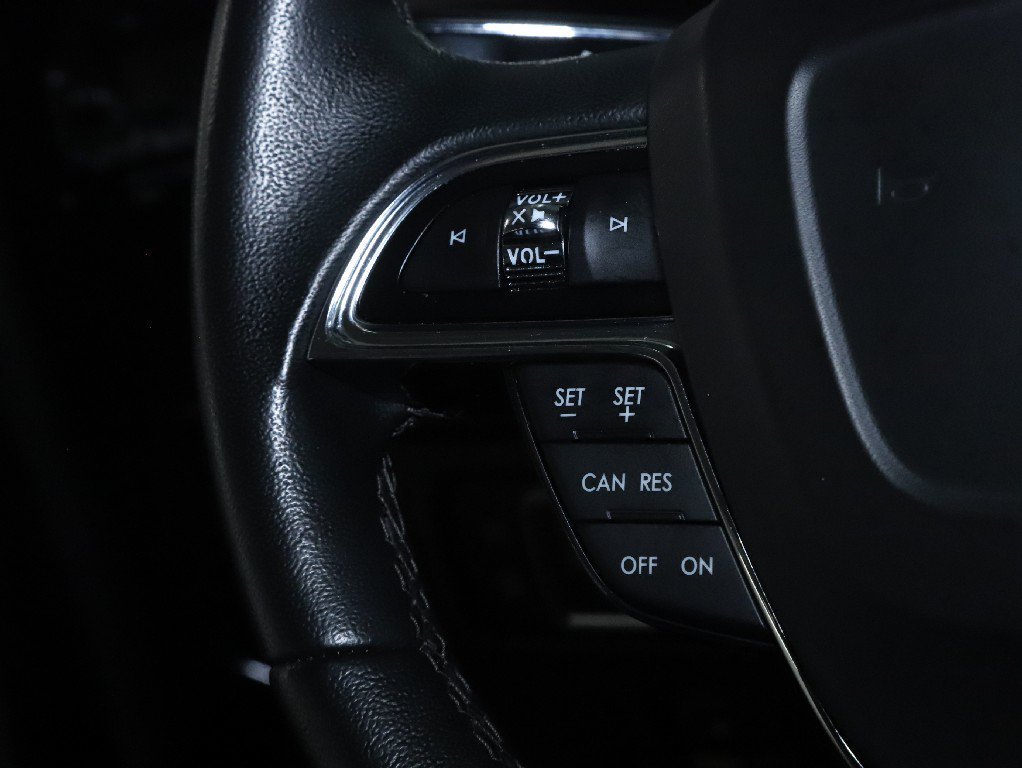 Certified 2023 Lincoln Nautilus AWD w/ Premium Package image 22