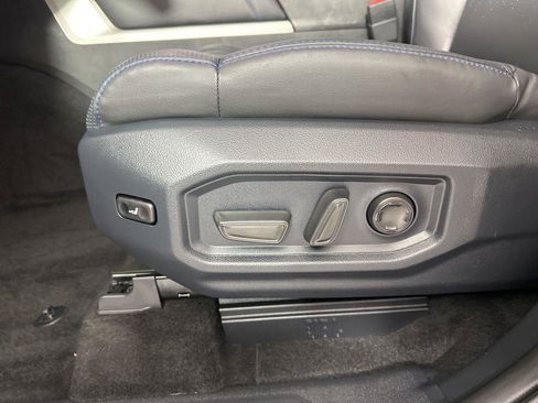 Used 2026 Toyota Sequoia Platinum AWD/4WD image 23