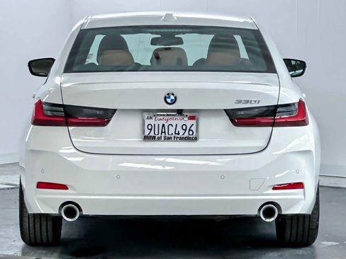 Used 2025 BMW 330i Sedan w/ Convenience Package image 7