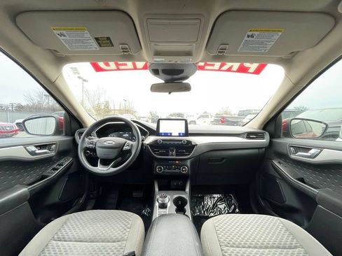 Used 2020 Ford Escape SE FWD image 30